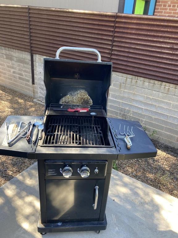 Casa Azul - Cute Centrally Located Adobe With Large Fenced Outdoor Living For Pets And Adults, Non-Smoking Tucson Exteriör bild