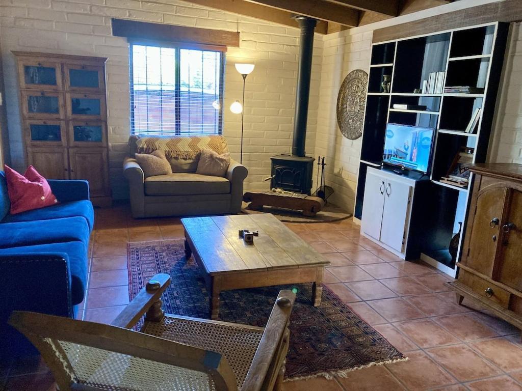 Casa Azul - Cute Centrally Located Adobe With Large Fenced Outdoor Living For Pets And Adults, Non-Smoking Tucson Exteriör bild