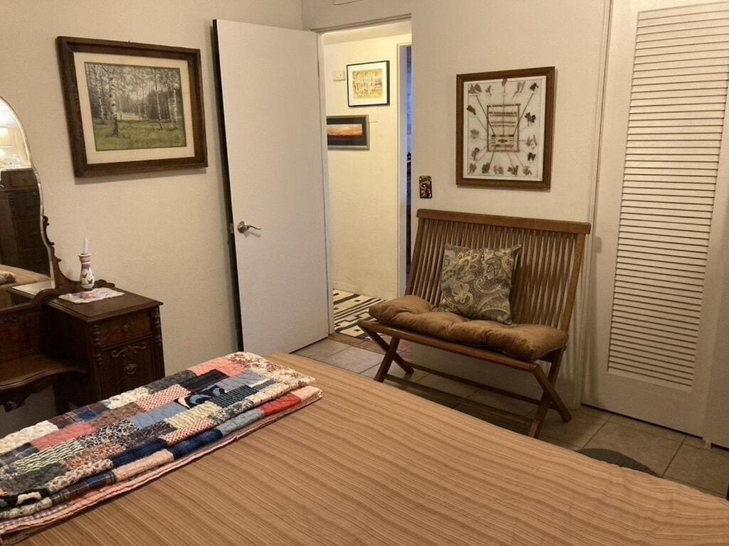 Casa Azul - Cute Centrally Located Adobe With Large Fenced Outdoor Living For Pets And Adults, Non-Smoking Tucson Exteriör bild