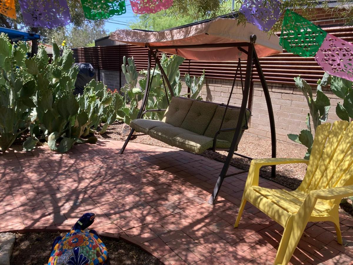 Casa Azul - Cute Centrally Located Adobe With Large Fenced Outdoor Living For Pets And Adults, Non-Smoking Tucson Exteriör bild