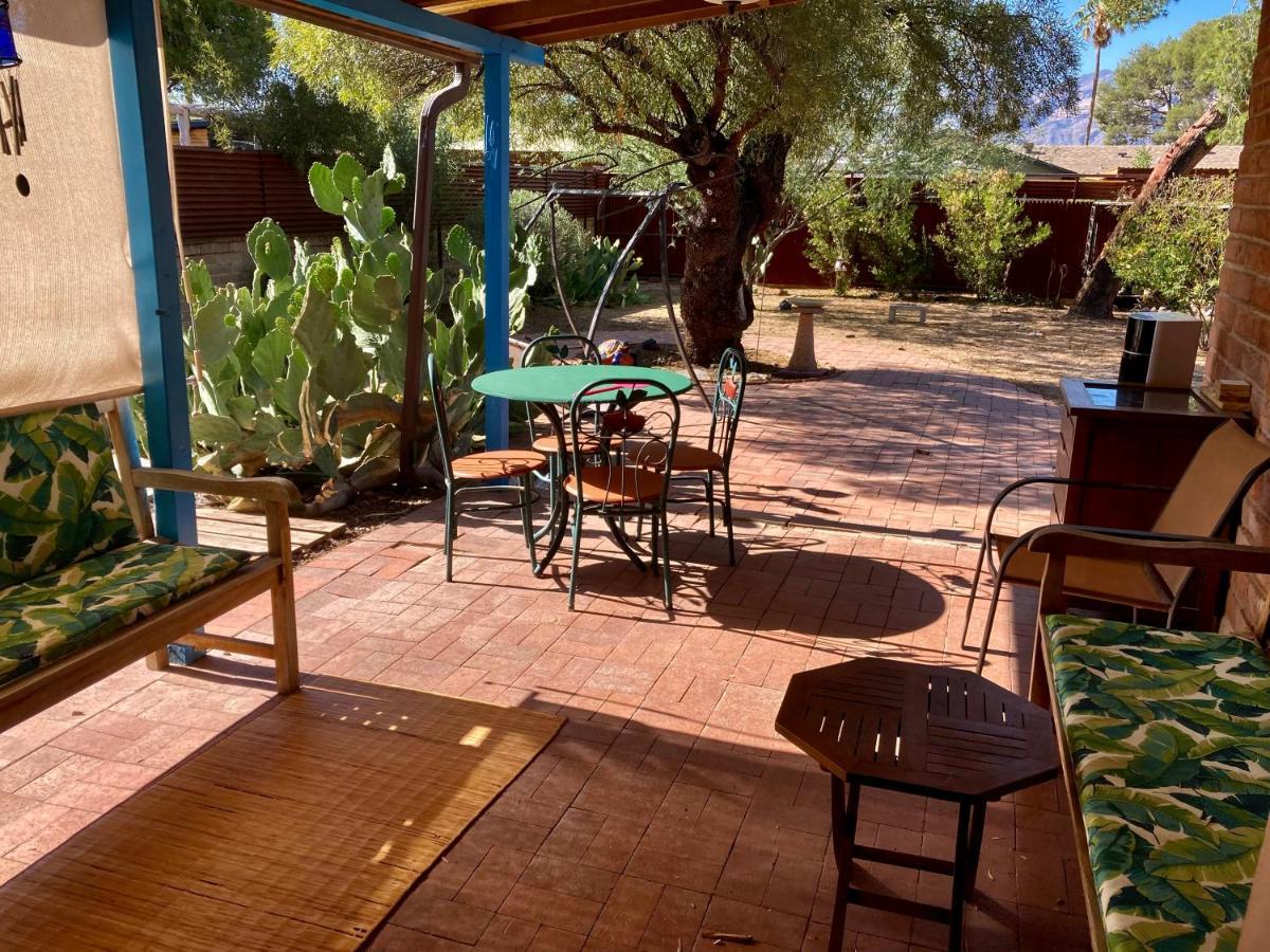 Casa Azul - Cute Centrally Located Adobe With Large Fenced Outdoor Living For Pets And Adults, Non-Smoking Tucson Exteriör bild